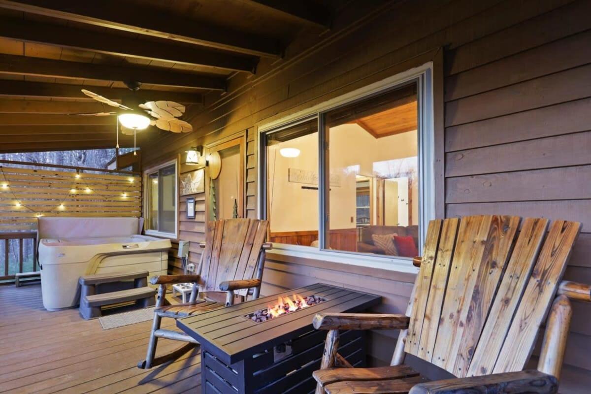 Mountain Views Hot Tub Firepit Close To Town บลูริดจ์ ภายนอก รูปภาพ